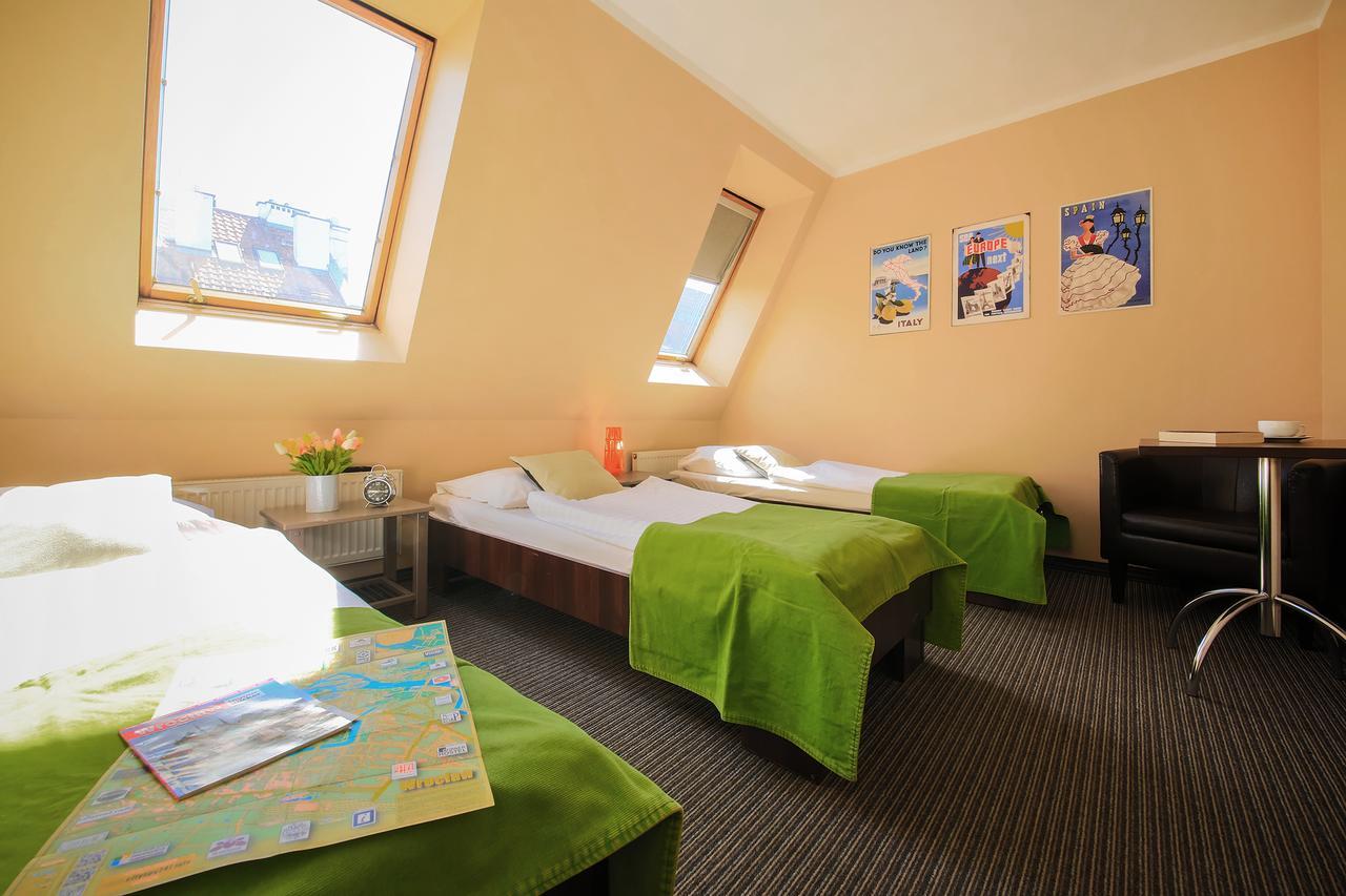 Glow Hostel Wrocław Exterior foto